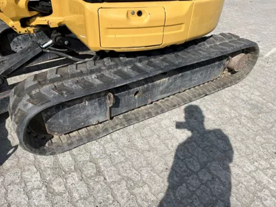 83252
