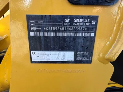 83257