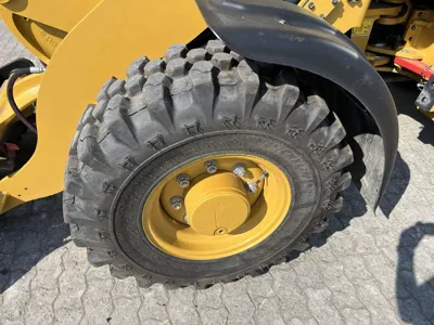 83299