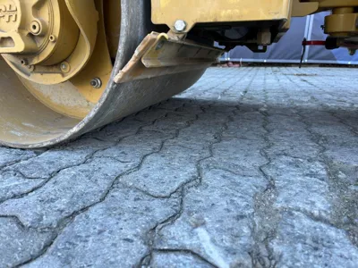 83246