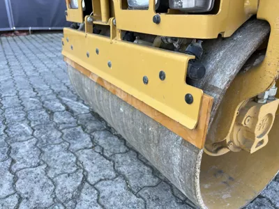 83246
