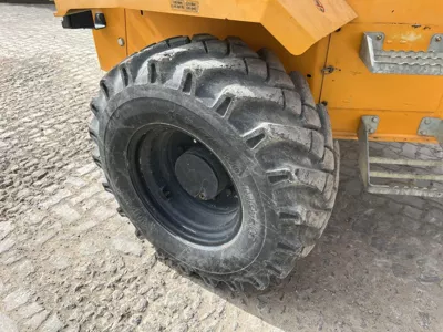 83319