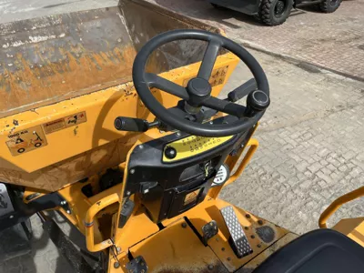 83319