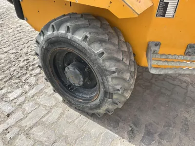 83283
